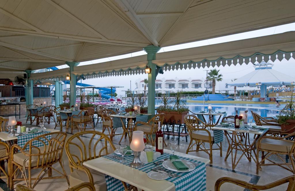 Dreams Beach Resort - Sharm El Sheikh Luaran gambar The poolside restaurant at the hotel